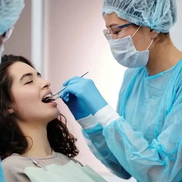 Dentist
